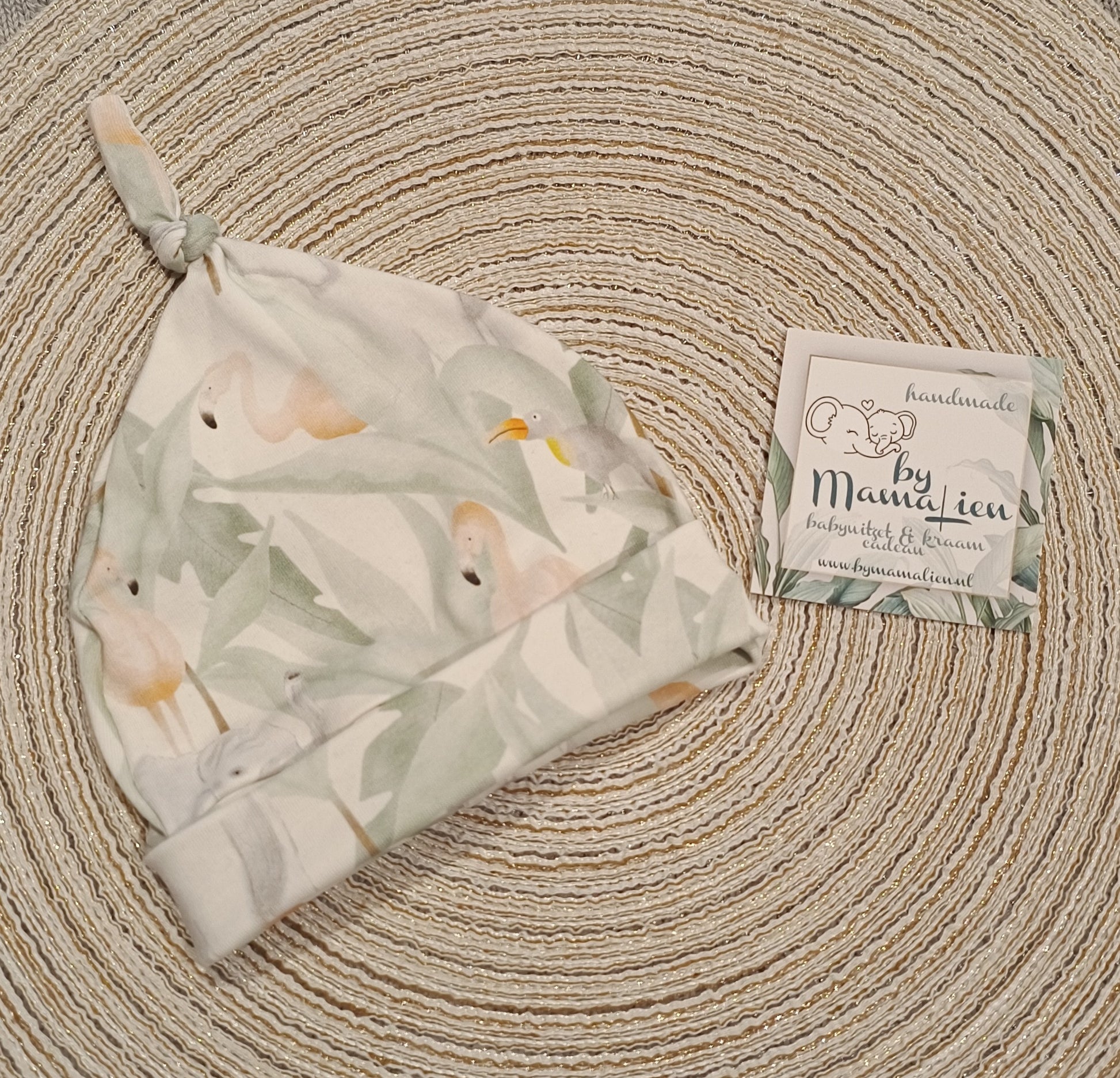 Baby knoopmutsje olifant flamingo