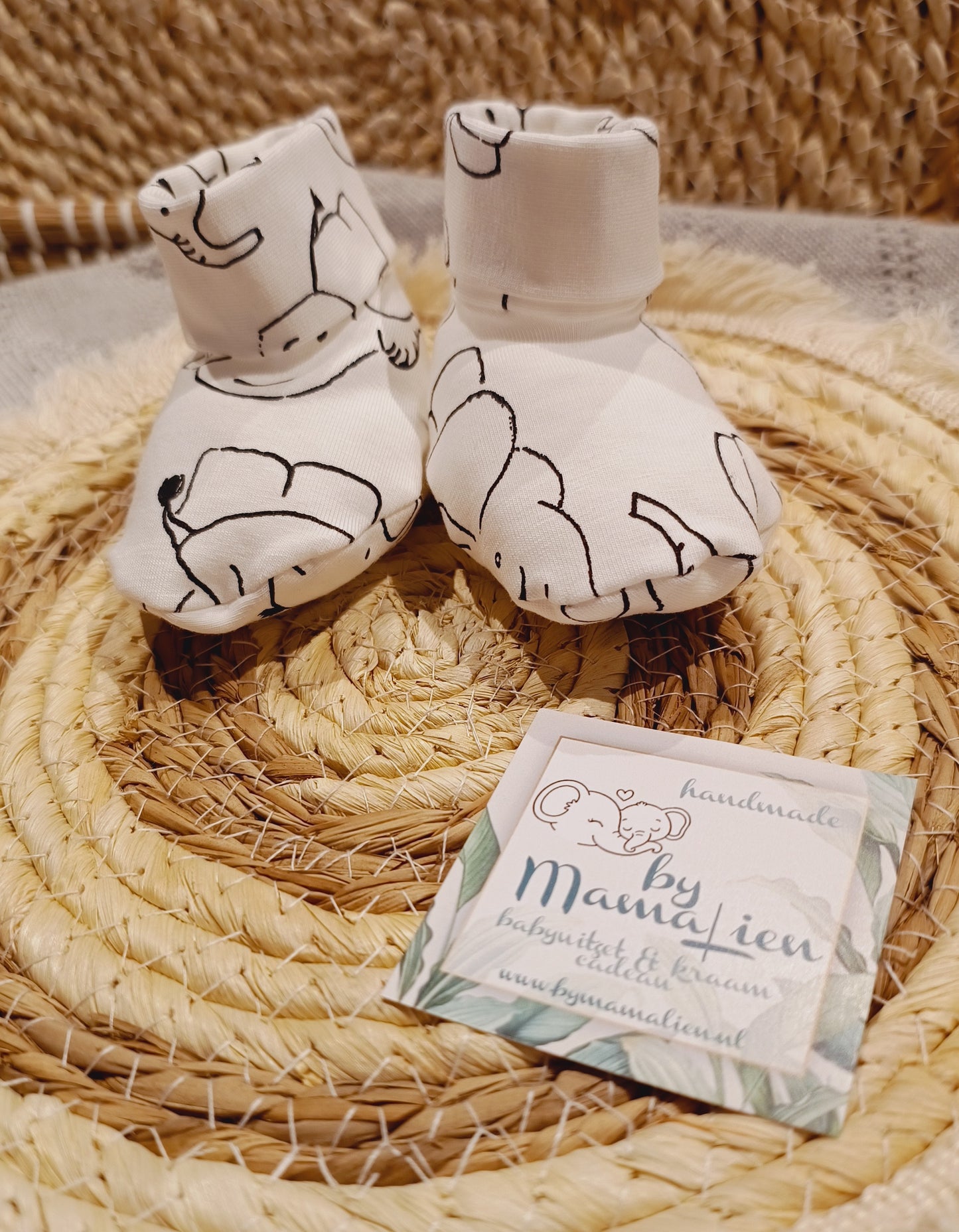 Baby slofjes olifantjes zwart creme