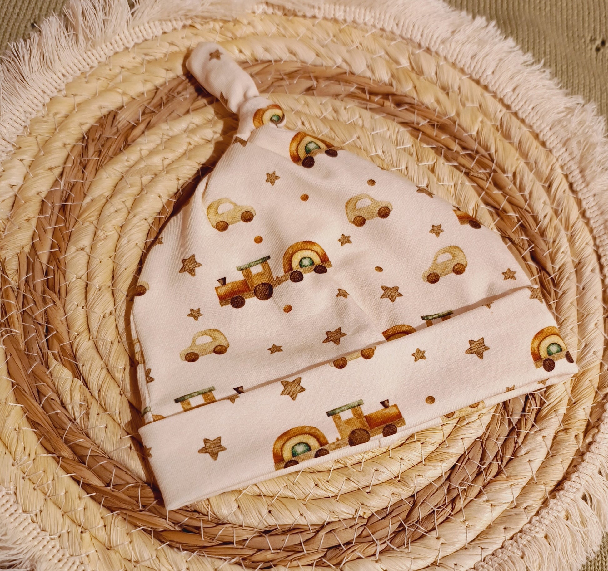 Baby knoopmutsje treintjes