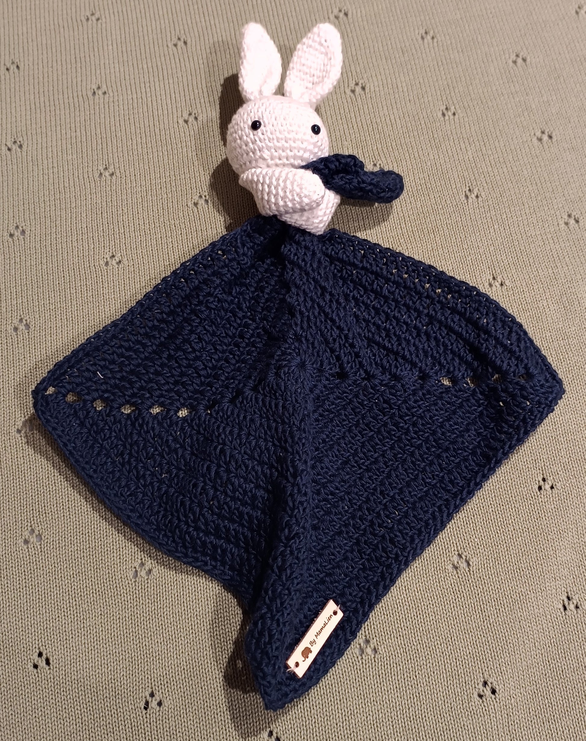 Gehaakt Knuffeldoekje met nijntje donker blauw