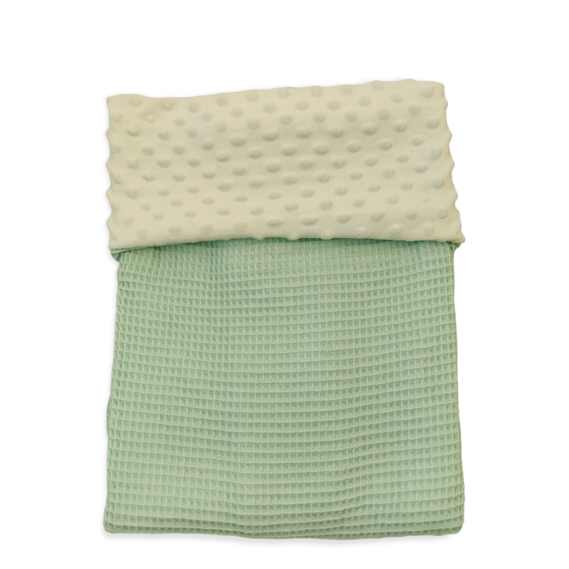 Wiegdeken winter mint groen met witte minky gevoerd