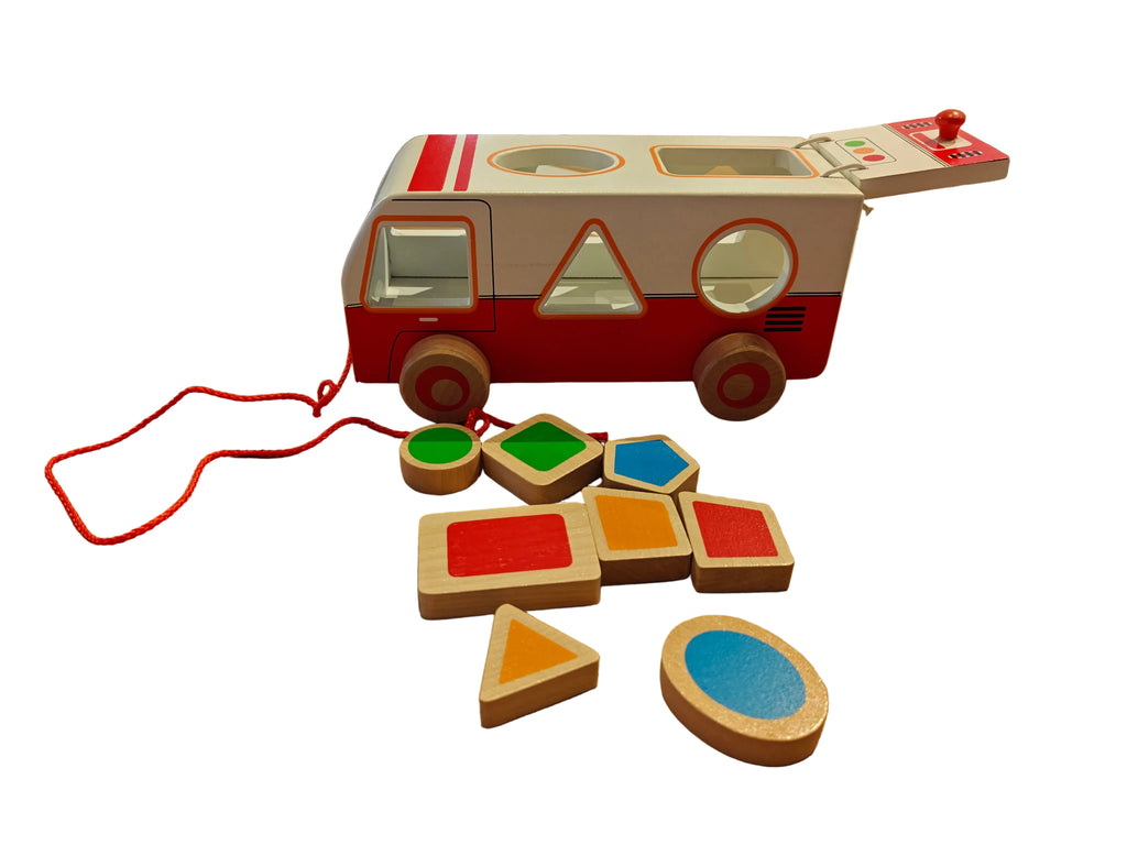 Houten vormen camper met blokjes