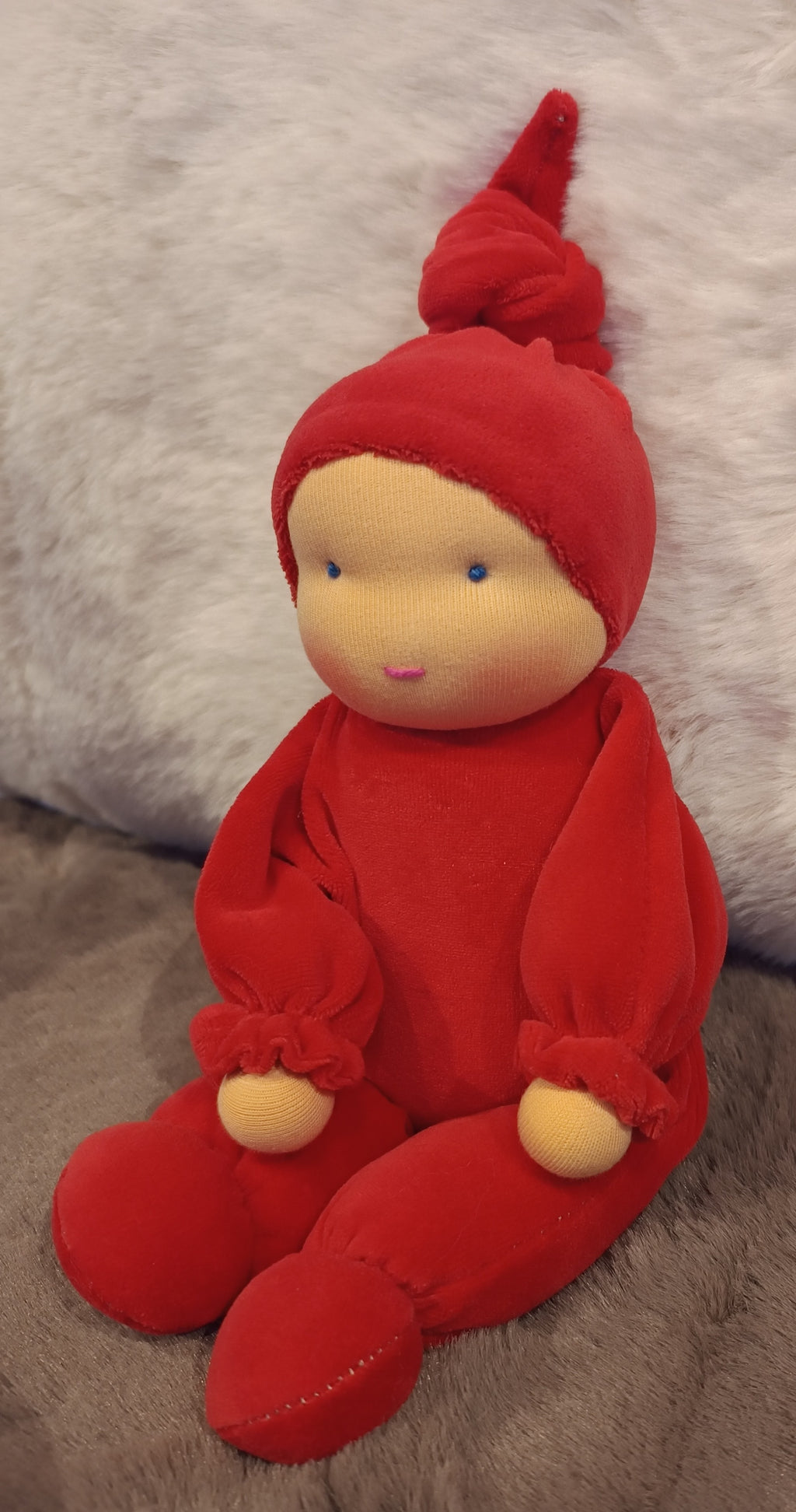 Antroposofische zonnekind / Waldorf pop rood