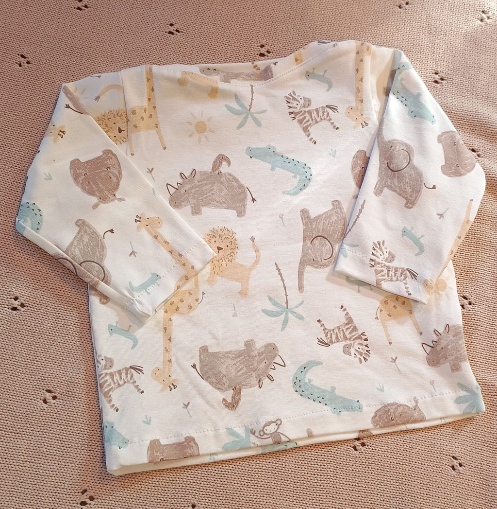Setje broekje en shirtje licht safari groen broekje maat 62/68