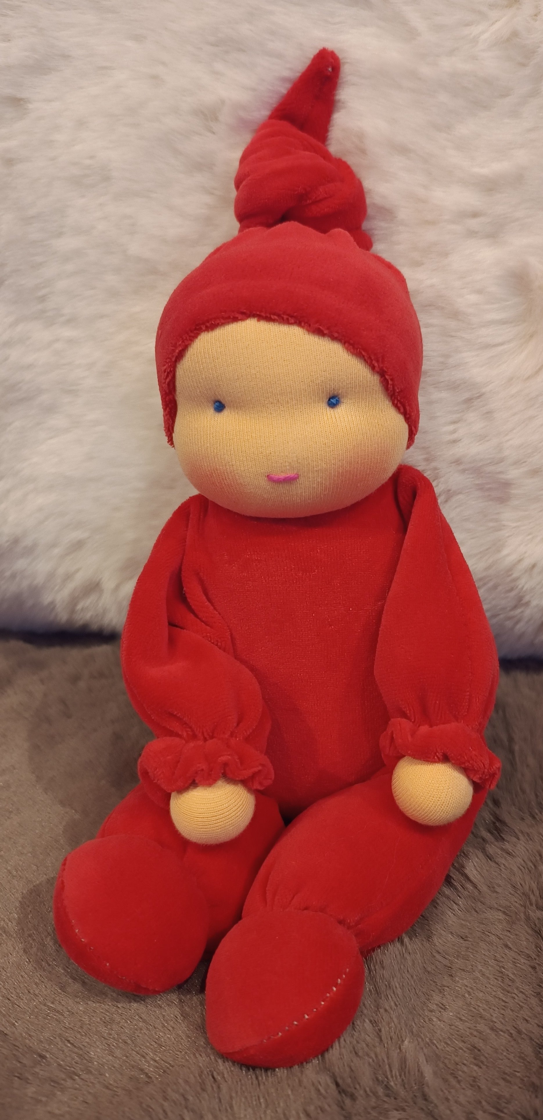 Antroposofische zonnekind / Waldorf pop rood