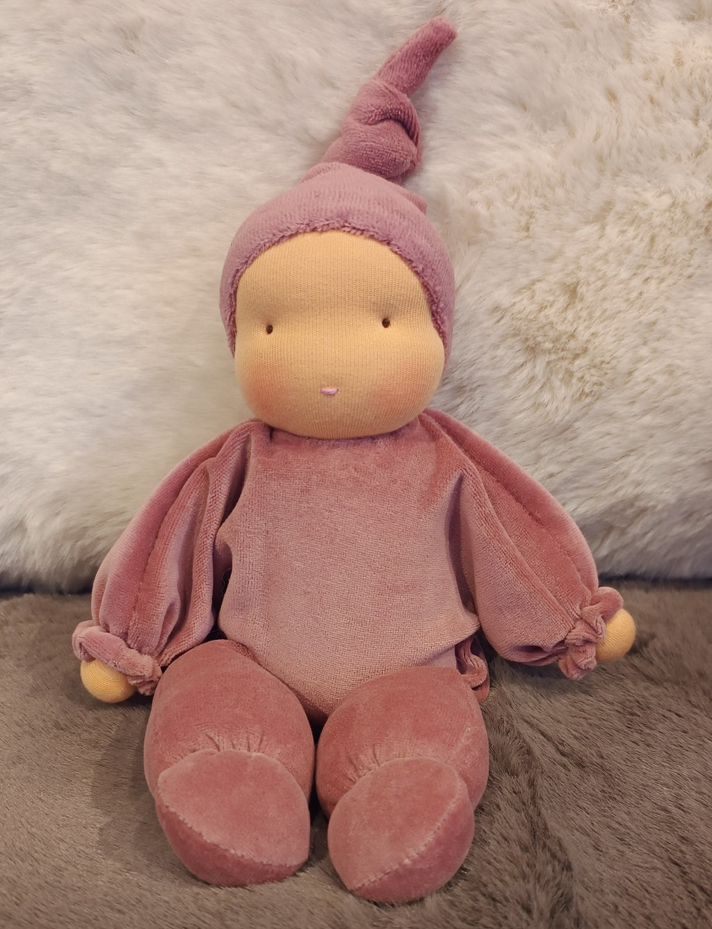 Antroposofische zonnekind / Waldorf pop oud roze